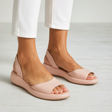 Lara™ | Libisemisvastased sandaalid avatud varbaga