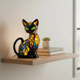 Müstiline kass - Lamp vitraažis
