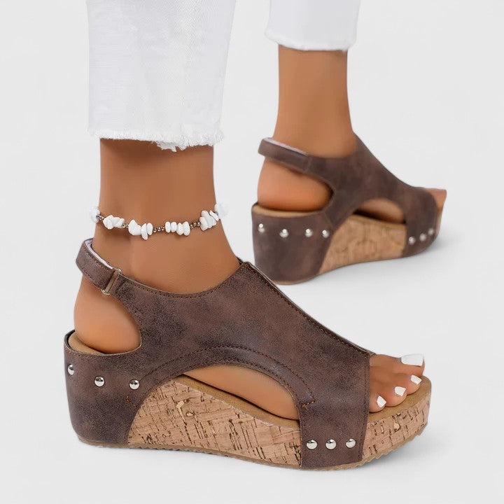 Jolyna® | Ortopeedilised sandaalid