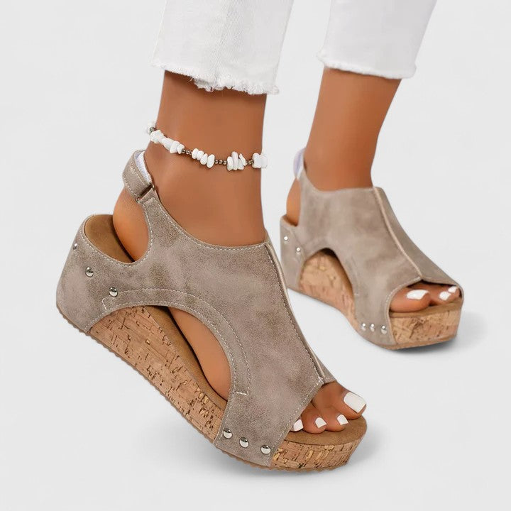 Jolyna® | Ortopeedilised sandaalid