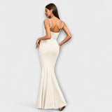 Callie - Elegantsed Kleidid Volangidega