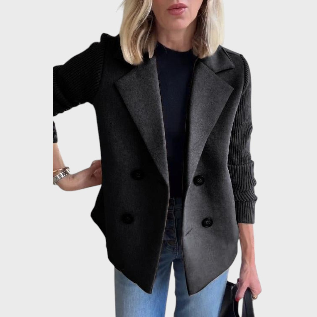 Emma – Elegantne žakett kudumiste varrukatega
